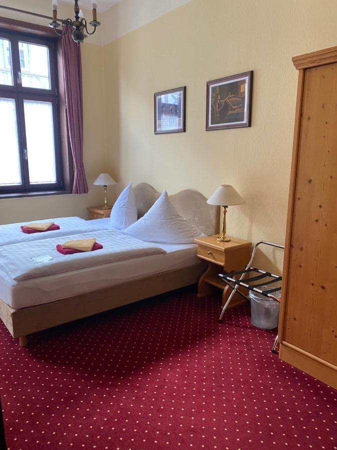 Hotel Garni Am Dippeplatz Quedlinburg Exteriér fotografie